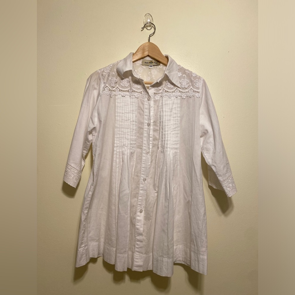 PAOLA POGGI ITALY Cotton White Button-Front Lace Yoke Tunic Blouse. Size 38